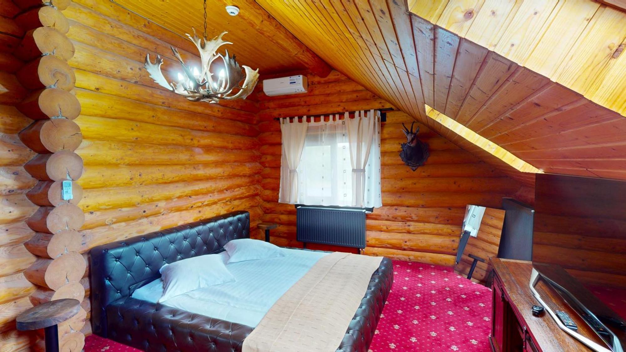 Mountain Lake Jbs Hotel Focsani Luaran gambar